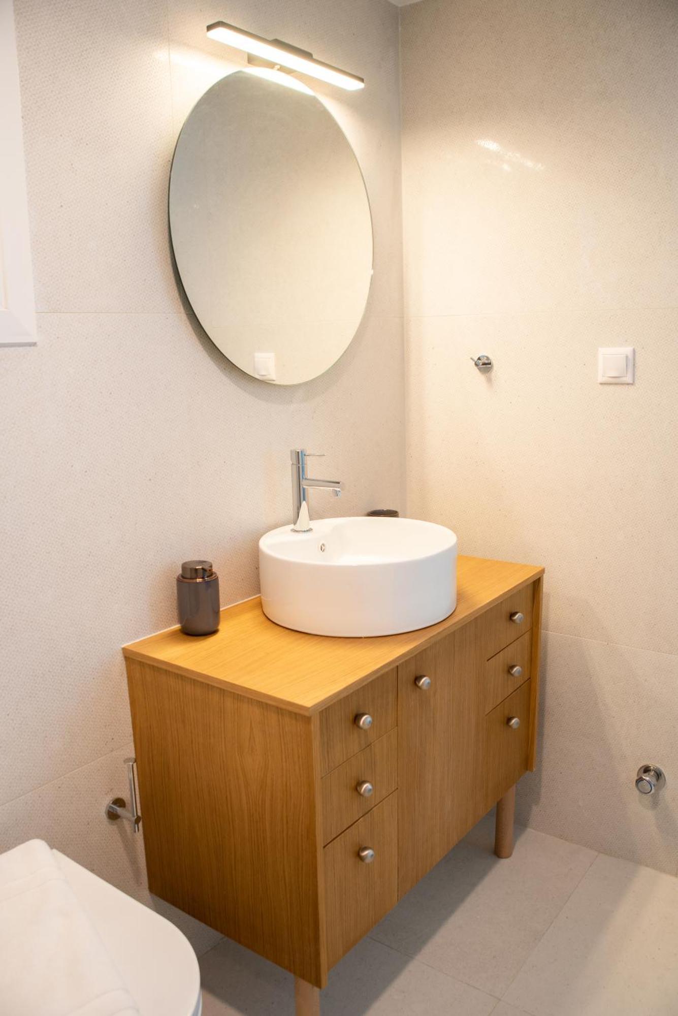 Apartament Private Rooftop - Acropolis View - Jacuzzi - Metro Ateny