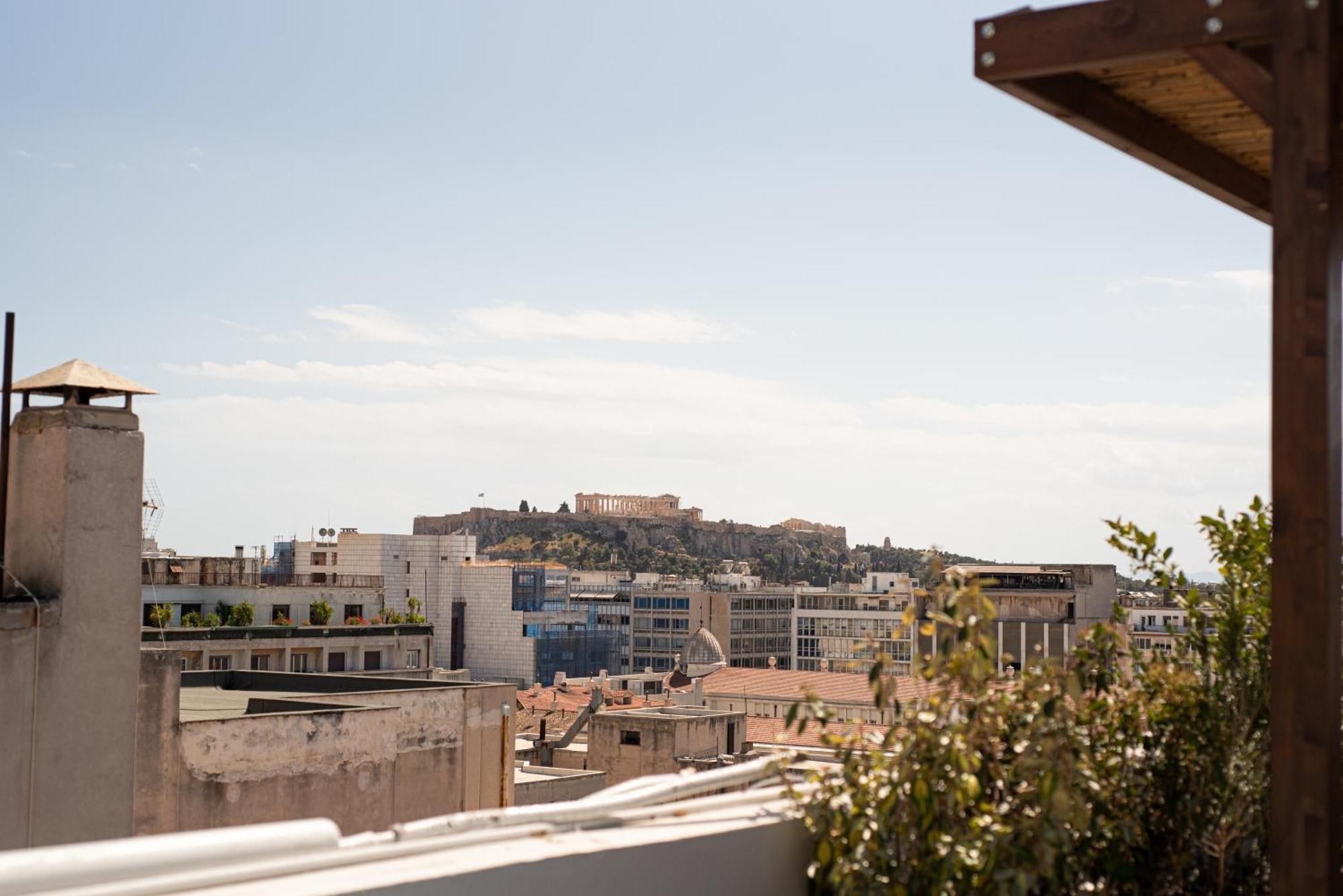 Apartament Private Rooftop - Acropolis View - Jacuzzi - Metro *