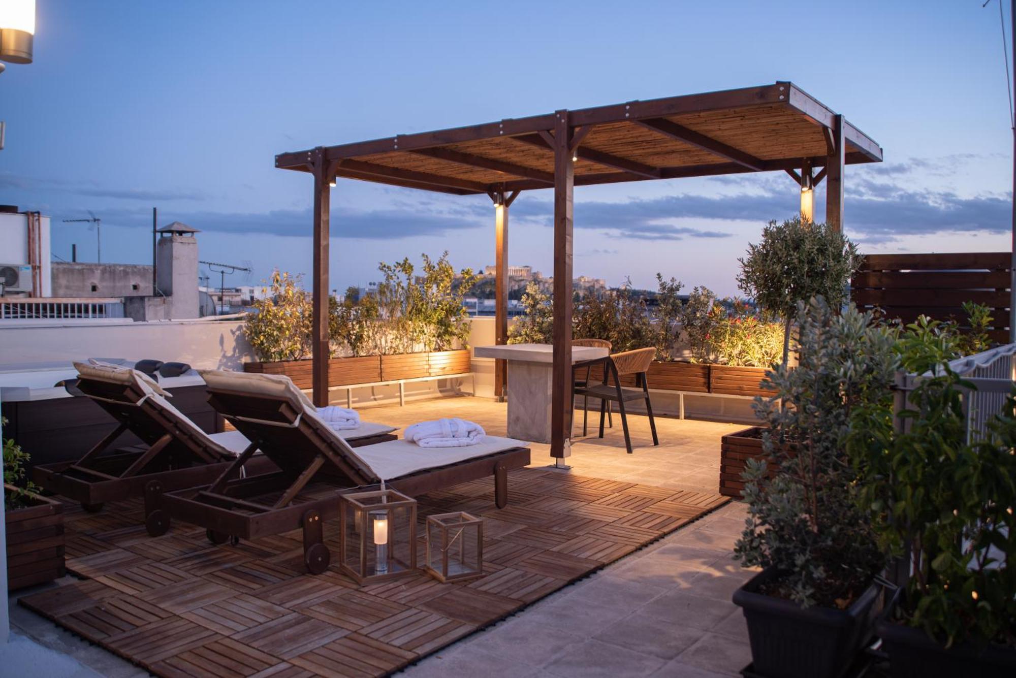 Apartament Private Rooftop - Acropolis View - Jacuzzi - Metro