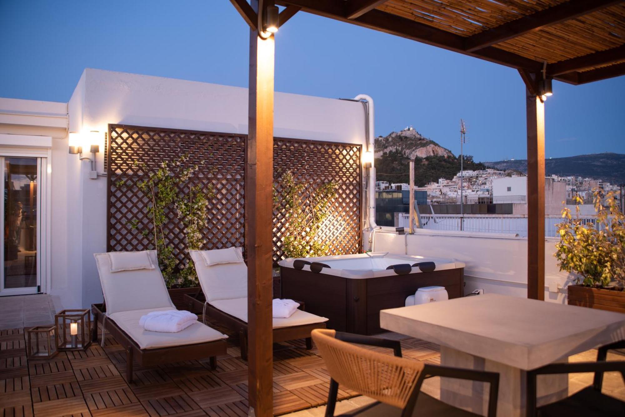 Private Rooftop - Acropolis View - Jacuzzi - Metro Athènes