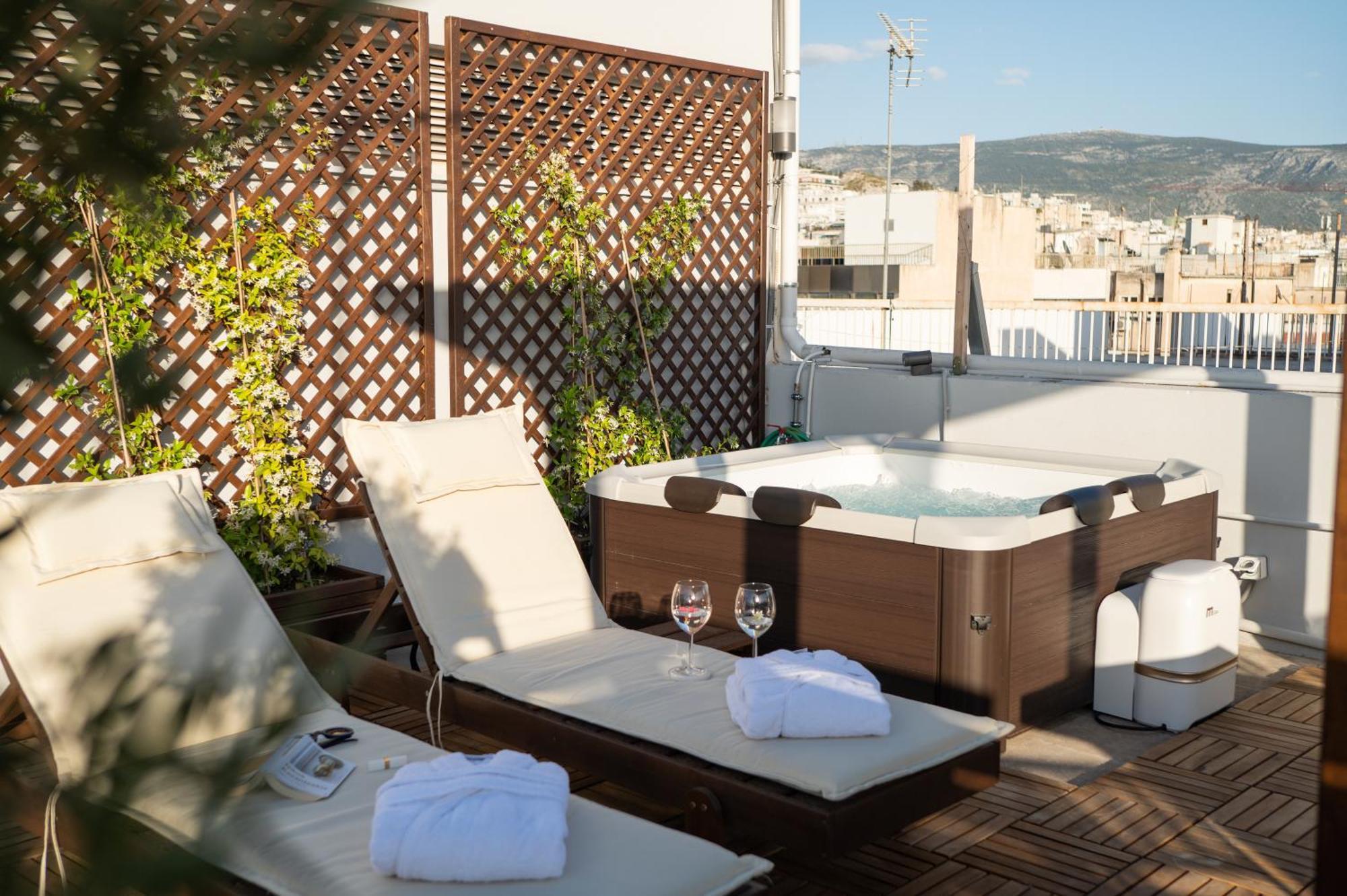 Private Rooftop - Acropolis View - Jacuzzi - Metro Athènes
